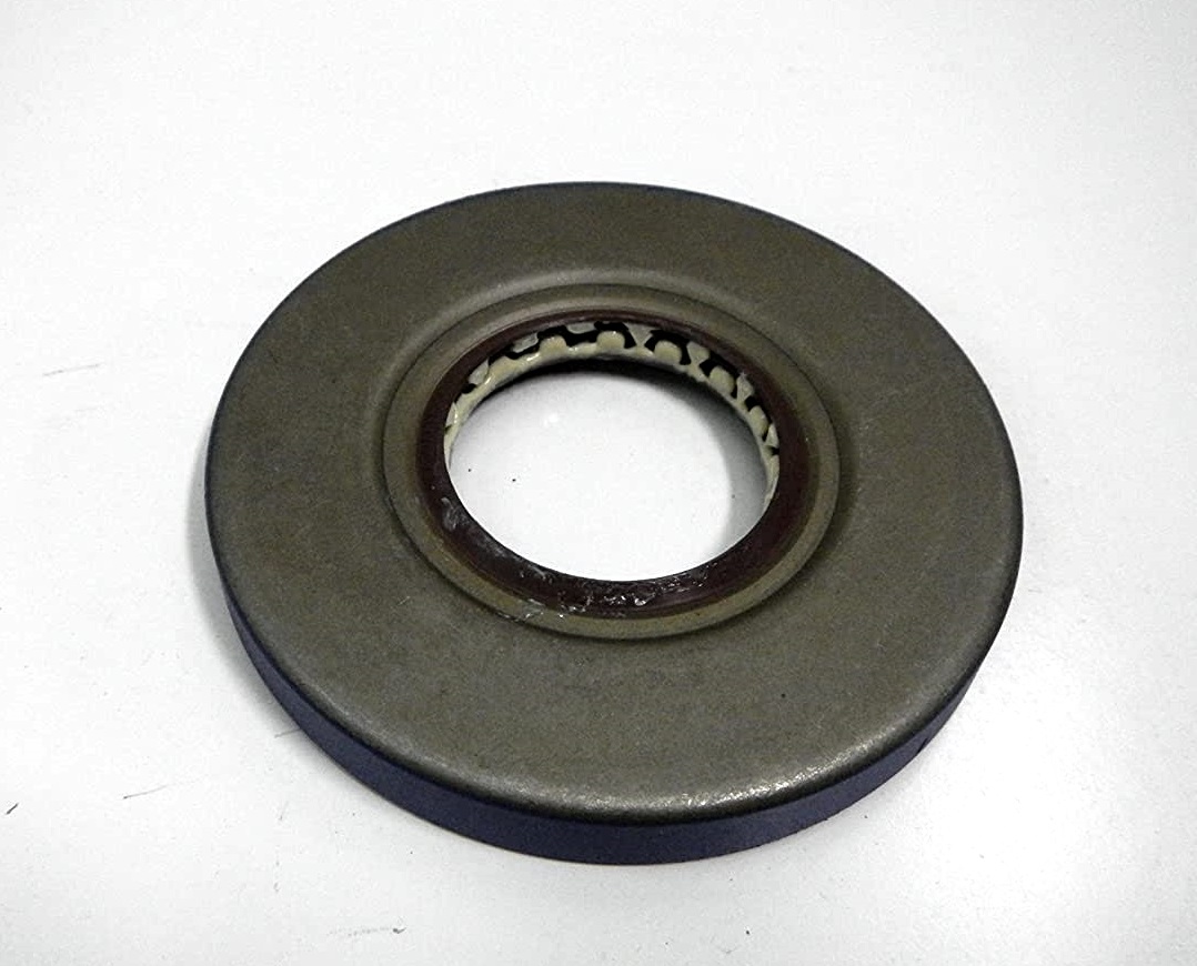 Сальник хвостовика заднего редуктора BRP Can Am Commander 705501878